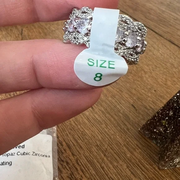 Bomb Party OG Size 8 - Picture 3 of 3